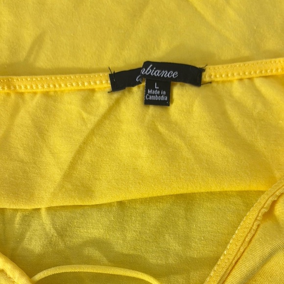 Bright Yellow Spaghetti Strap Crop Top‎ - Picture 3 of 3